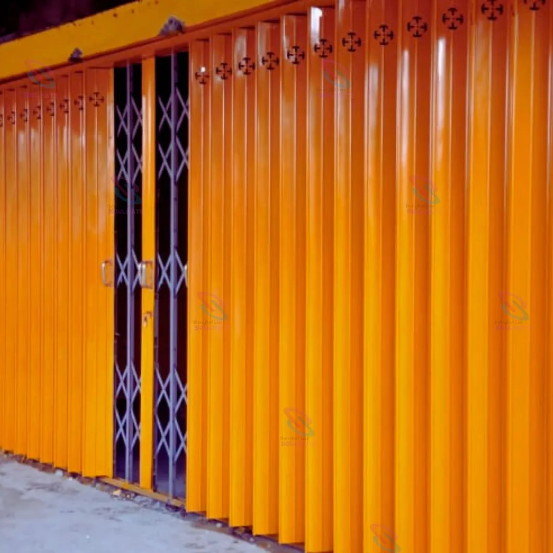 Pintu Harmonika Kustom